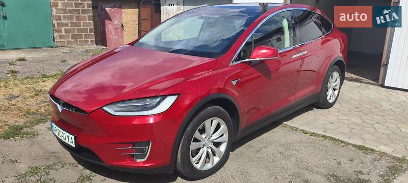 Внедорожник / Кроссовер Tesla Model X 2017 в Днепре