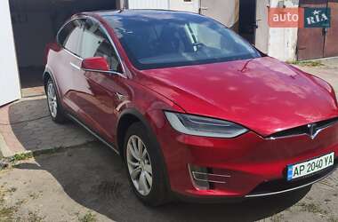 Внедорожник / Кроссовер Tesla Model X 2017 в 