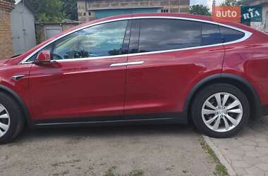 Внедорожник / Кроссовер Tesla Model X 2017 в 
