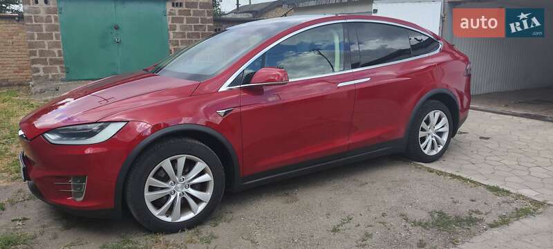Внедорожник / Кроссовер Tesla Model X 2017 в Днепре