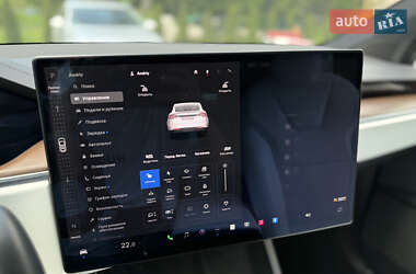 Позашляховик / Кросовер Tesla Model X 2022 в 