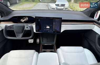 Позашляховик / Кросовер Tesla Model X 2022 в 