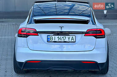 Позашляховик / Кросовер Tesla Model X 2022 в 