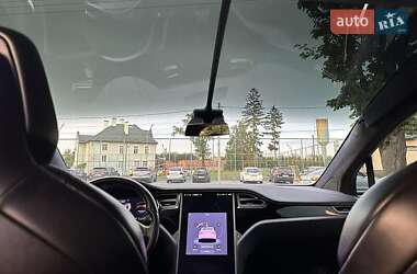 Внедорожник / Кроссовер Tesla Model X 2018 в 