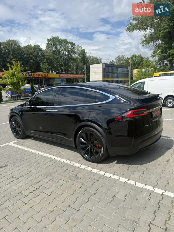 Внедорожник / Кроссовер Tesla Model X 2019 в Тернополе