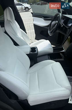 Внедорожник / Кроссовер Tesla Model X 2019 в 