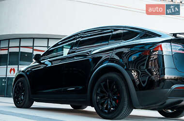Внедорожник / Кроссовер Tesla Model X 2020 в 