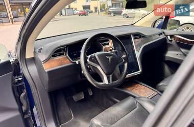 Внедорожник / Кроссовер Tesla Model X 2016 в 