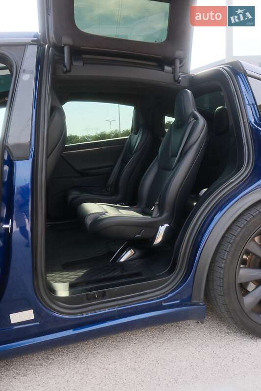 Внедорожник / Кроссовер Tesla Model X 2019 в Львове фото 20 Внедорожник / Кроссовер Tesla Model X 2019 в Львове