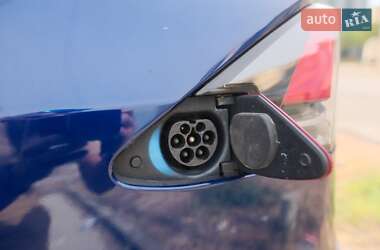 Позашляховик / Кросовер Tesla Model X 2019 в 