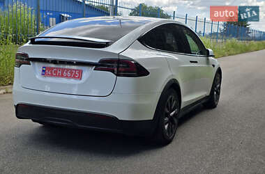 Внедорожник / Кроссовер Tesla Model X 2023 в 
