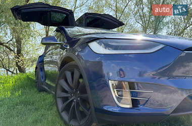 Внедорожник / Кроссовер Tesla Model X 2016 в Киеве