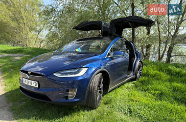 Внедорожник / Кроссовер Tesla Model X 2016 в 