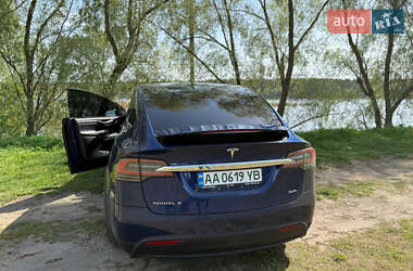 Внедорожник / Кроссовер Tesla Model X 2016 в 