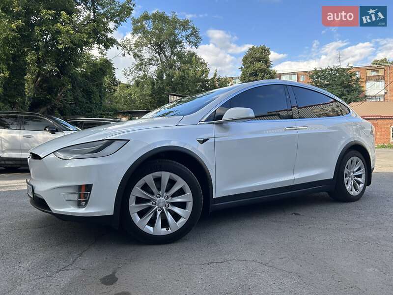 Внедорожник / Кроссовер Tesla Model X 2020 в Харькове