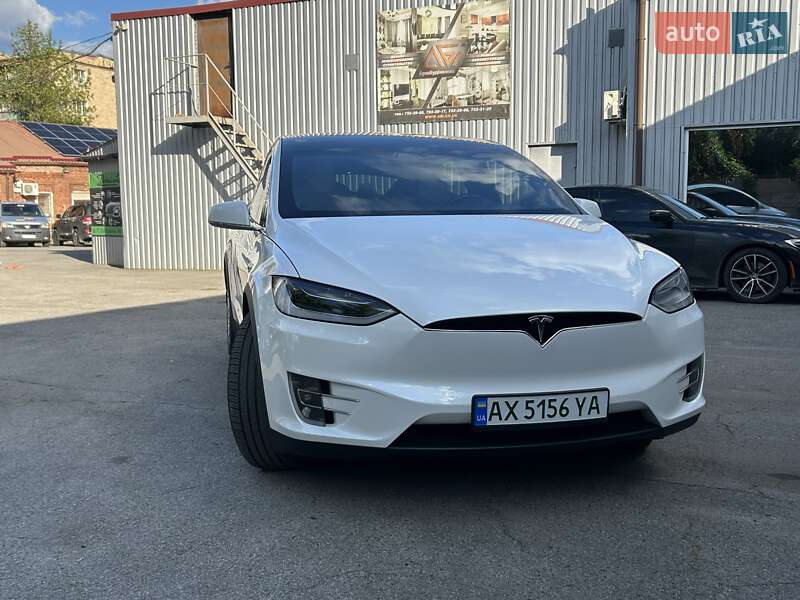 Внедорожник / Кроссовер Tesla Model X 2020 в Харькове