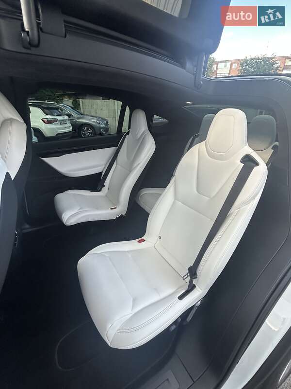 Внедорожник / Кроссовер Tesla Model X 2020 в Харькове