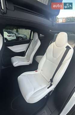 Внедорожник / Кроссовер Tesla Model X 2020 в 