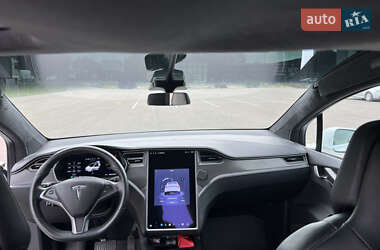 Внедорожник / Кроссовер Tesla Model X 2019 в 
