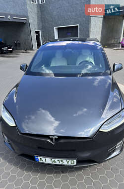 Позашляховик / Кросовер Tesla Model X 2017 в 