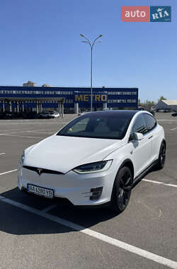 Позашляховик / Кросовер Tesla Model X 2017 в Києві