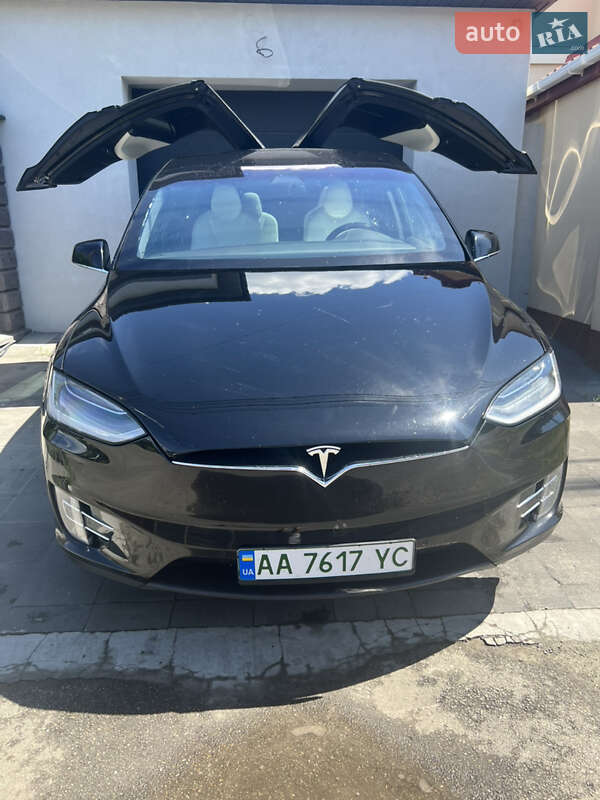 Tesla Model X 2019 Tesla Model X 2019