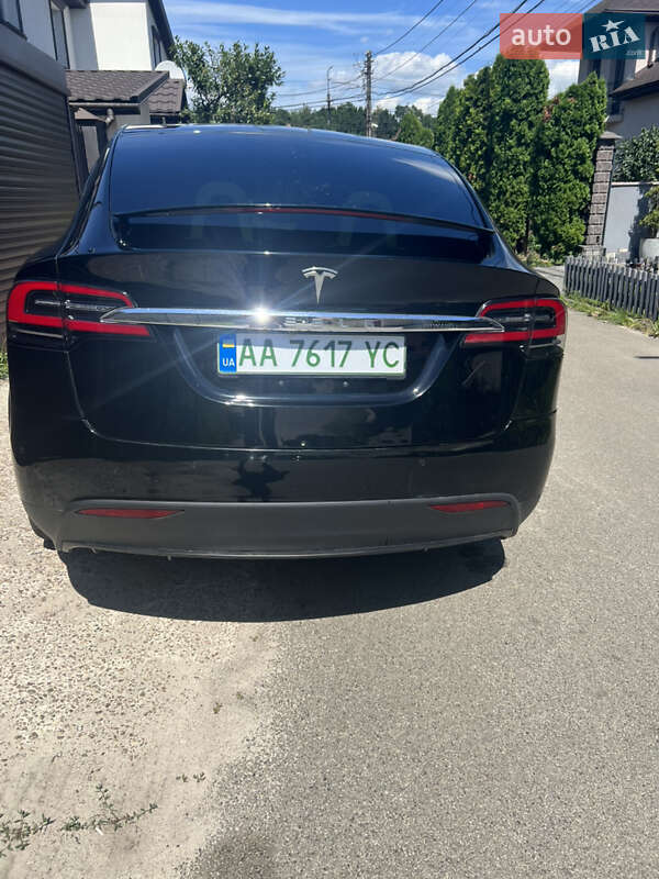 Позашляховик / Кросовер Tesla Model X 2019 в Києві фото 6 Позашляховик / Кросовер Tesla Model X 2019 в Києві