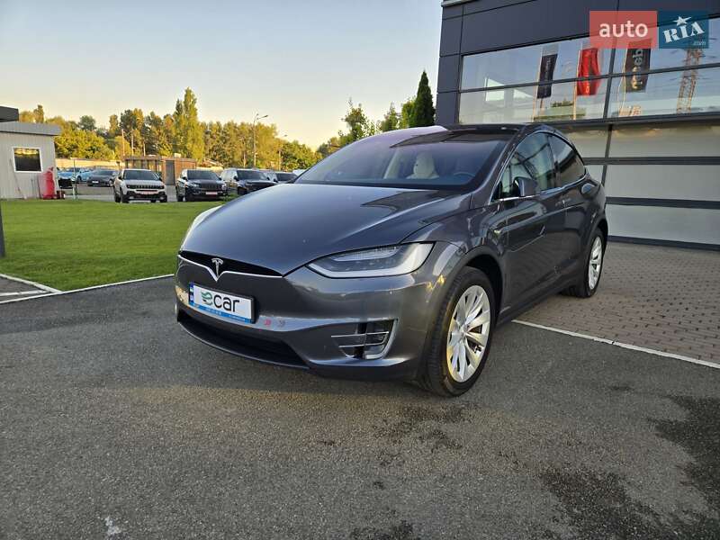 Позашляховик / Кросовер Tesla Model X 2018 в Києві фото 2 Позашляховик / Кросовер Tesla Model X 2018 в Києві