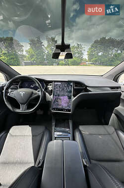 Внедорожник / Кроссовер Tesla Model X 2018 в 