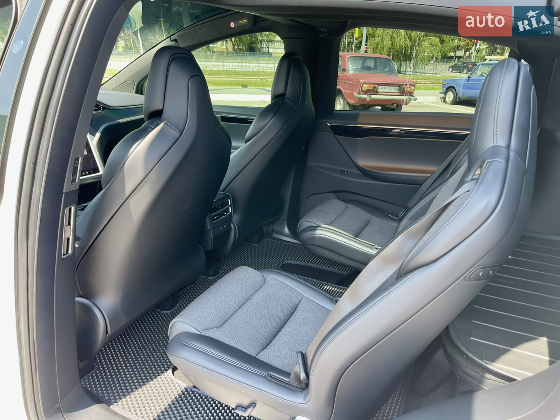 2018 Tesla Model X - мініатюра 35