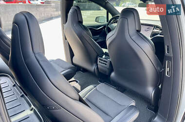 Внедорожник / Кроссовер Tesla Model X 2018 в 