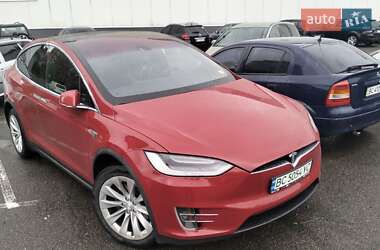 Позашляховик / Кросовер Tesla Model X 2016 в Львові