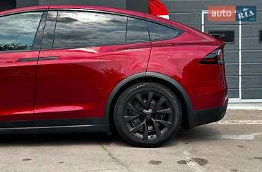 Внедорожник / Кроссовер Tesla Model X 2023 в 