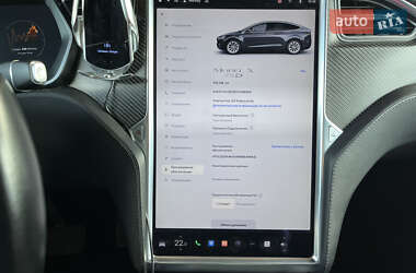 Внедорожник / Кроссовер Tesla Model X 2017 в 