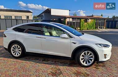 Позашляховик / Кросовер Tesla Model X 2018 в Костопілі