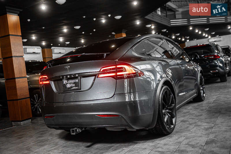 Позашляховик / Кросовер Tesla Model X 2020 в Одесі