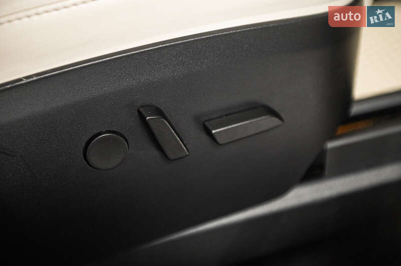 Позашляховик / Кросовер Tesla Model X 2020 в Одесі