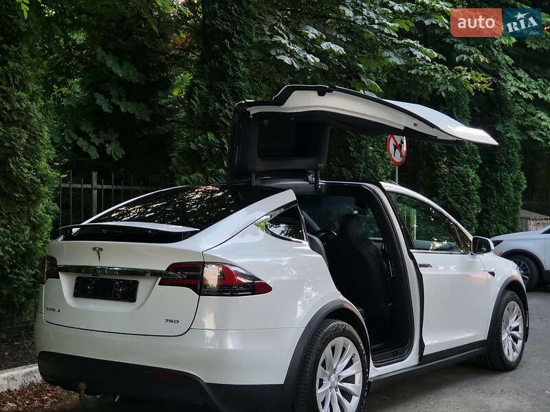 Внедорожник / Кроссовер Tesla Model X 2018 в Киеве фото 16 Внедорожник / Кроссовер Tesla Model X 2018 в Киеве