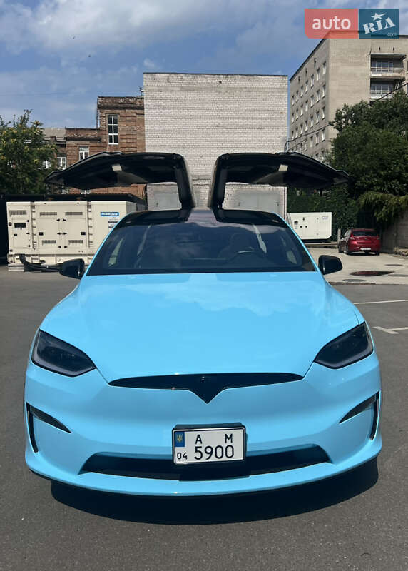 Внедорожник / Кроссовер Tesla Model X 2023 в 