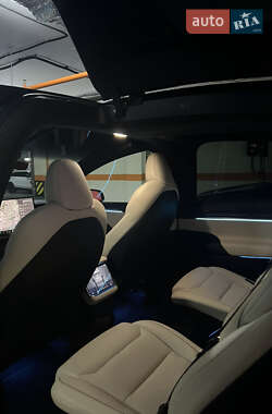 Внедорожник / Кроссовер Tesla Model X 2023 в 