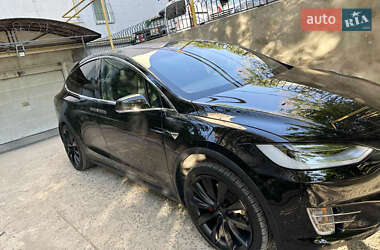 Позашляховик / Кросовер Tesla Model X 2020 в 