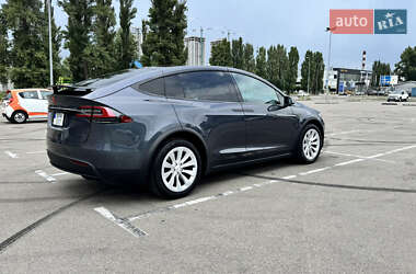 Внедорожник / Кроссовер Tesla Model X 2016 в 