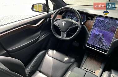 Внедорожник / Кроссовер Tesla Model X 2019 в 