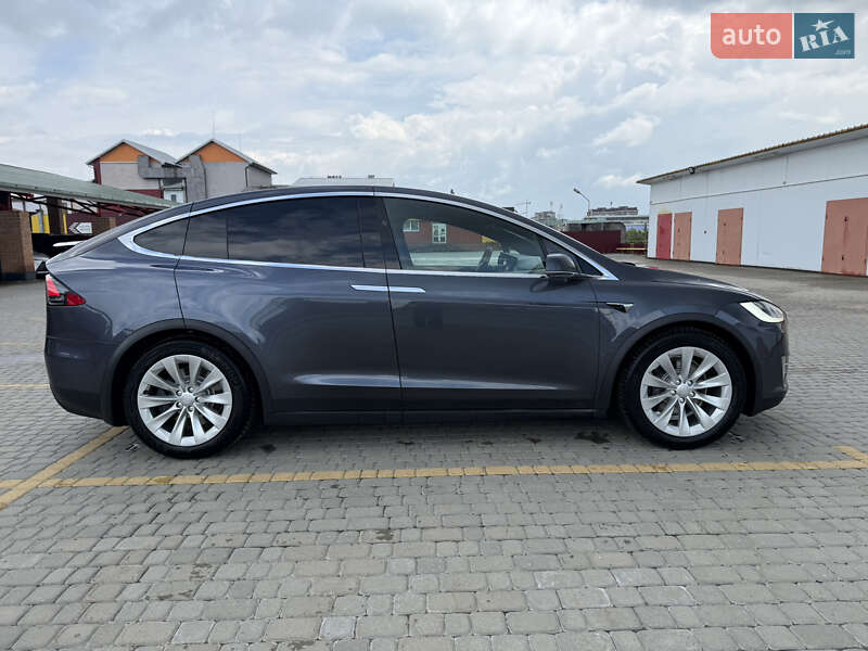 Внедорожник / Кроссовер Tesla Model X 2017 в Львове