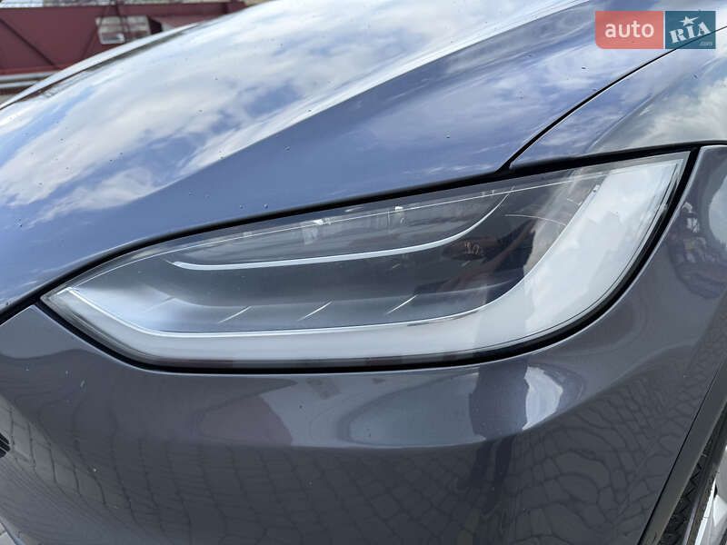 Внедорожник / Кроссовер Tesla Model X 2017 в Львове