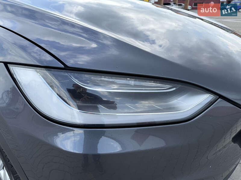 Внедорожник / Кроссовер Tesla Model X 2017 в Львове