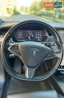 Внедорожник / Кроссовер Tesla Model X 2018 в 