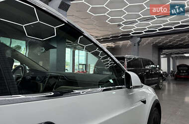 Внедорожник / Кроссовер Tesla Model X 2017 в 