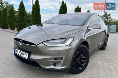 Внедорожник / Кроссовер Tesla Model X 2016 в Киеве