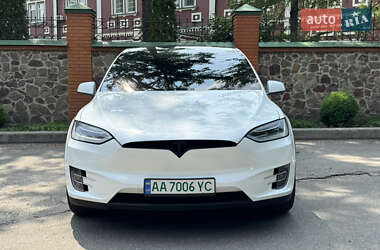 Внедорожник / Кроссовер Tesla Model X 2020 в 